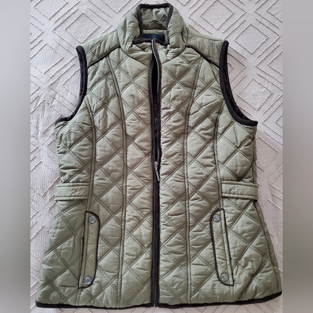 Weatherproof Women's Sherpa Lined Vest